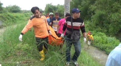 Laki-laki Tunawisma Ditemukan Mengapung di Kali Konto Jombang