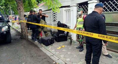 Paket Misterius Berbau Tak Sedap Gegerkan Warga Sidoarjo, Bom?