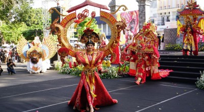 Angkat Keragaman Budaya, Banyuwangi Ethno Carnival Pukau Wisatawan