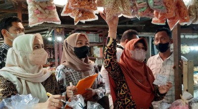Dinkes Sidak Pasar di Mojokerto, Hasilnya Bikin Kita Lebih Teliti Berbelanja