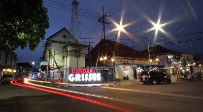 FOTO: Romantisme Malam di Bandar Grissee