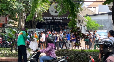 Sidang Perdana Tragedi Kanjuruhan Dikawal Bonek, Komentarnya Begini