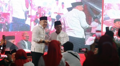 Sepotong Tumpeng PDIP untuk Eri Cahyadi, Kode Maju Pilgub Jatim 2024?