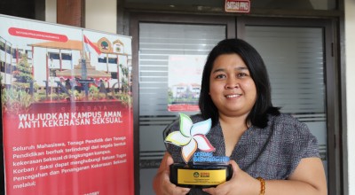 Untag Surabaya Raih Anugerah Instansi Inspiratif Cerdas Berkarakter