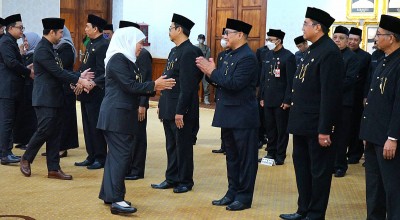 11 Pejabat Eselon II dan Kepala BRIDA Jatim Dilantik, Ini Daftarnya