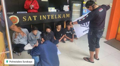Lagi, Gangster Pelajar di Surabaya Diamankan, Celurit hingga Samurai Disita