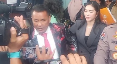Gila! Usai Tangani Venna Melinda, Hotman Paris ke Bali, Punya Agenda Besar