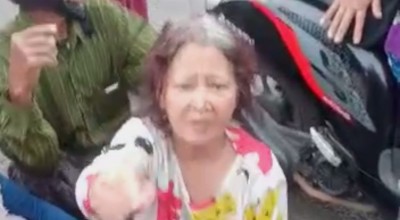 Nenek di Pamekasan Dirampok: Dipaksa Masuk Mobil, Perhiasan Emas Dirampas
