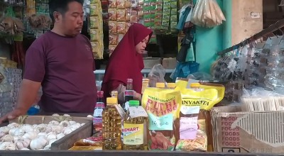 Minyak Goreng Subsidi di Jombang Dijual di Atas HET, Berapa?