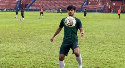 Ragukan Karir Sepak Bola, Sempat Ingin Jadi Buruh Pabrik