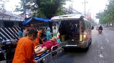 Pulang Belanja Warga Surabaya Alami Luka di Kepala dan Tangan, Korban Jambret?