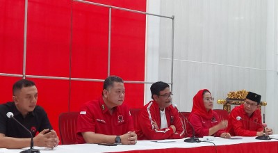 Ke Mana Kusnadi saat Djarot Datangi Kantor PDIP Jatim?