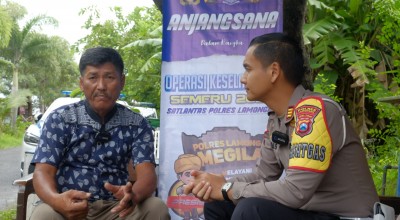 Tukang Becak Penambal Jalan di Lamongan Diangkat Jadi Duta Keselamatan