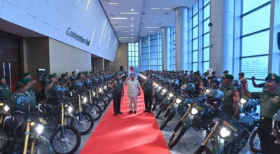 Dukung Babinsa di Jatim Layani Masyarakat, Menhan Prabowo Bagikan Ratusan Motor