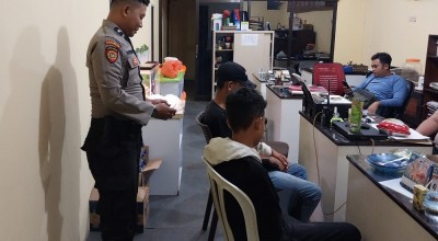 2 Pelajar Tertangkap Tangan Curi Besi Penutup Drainase di Kota Mojokerto