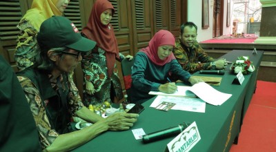 KPU Lakukan Coklit di Kediaman Gubernur Khofifah