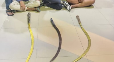 Nyaris Lukai Driver Ojol di Surabaya, 3 Gangster Bawa Celurit Diamankan