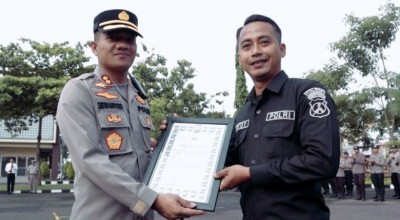 Tangkap Napi Kabur, Anggota Polres Sampang Raih Penghargaan