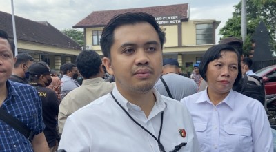 Pasutri Siri di Kediri Gadaikan Mobil Rental, Buat Persalinan