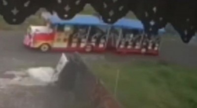 Bocah 7 Tahun di Malang Meninggal Usai Terjatuh dari Odong-odong