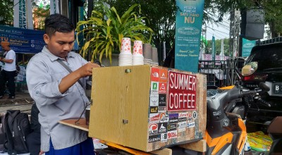 Resepsi Puncak 1 Abad NU, Pedagang: Yo Ngaji, Yo Cuan