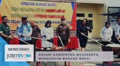 Kejari Kabupaten Mojokerto Musnahkan Barang Bukti