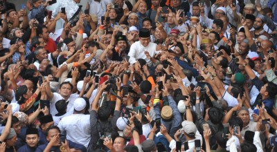 Lawatan ke Kampung Halamannya di Surabaya, Anies Disambut Teriakan "Presiden!"