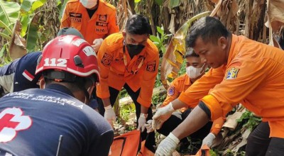 Mayat Pria Misterius Ditemukan Pencari Ikan di Sungai Wonorejo Surabaya