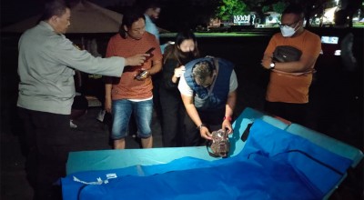 Seorang Wanita Tewas di Pantai Boom Marina