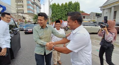 Kagumi Almarhum Uglu, Wagub Emil Ungkap Kedekatan dengan jatimnow.com