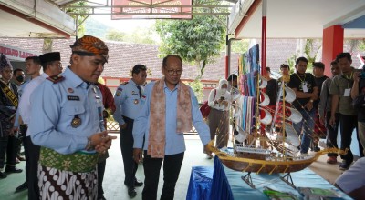 Kakanwil Kemenkumham Jatim Ajak Masyarakat Beli Produk Hasil Karya Warga Binaan