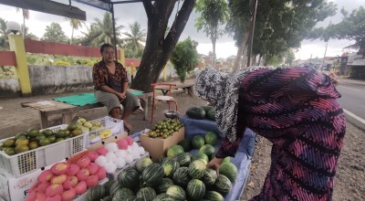 Pedagang Buah di Banyuwangi Perbanyak Stok Blewah selama Ramadan