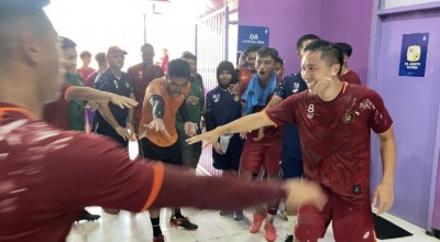 Wajah Arthur Dicoreng dan Dilempar ke Kolam Es, Begini Nasib Kapten Persik