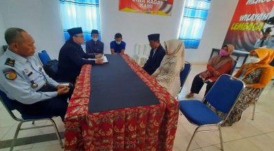 Cerita Pernikahan Yanto: Langsung Berpisah dengan Istri, Tak Ada Malam Pertama