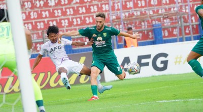 Kekecewaan Aji Santoso untuk Wasit Usai Persebaya Ditekuk Persik 0-1: Mengerikan