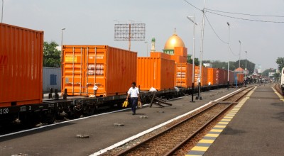 KAI Daop 8 Optimalisasi Angkutan Barang, Gandeng KKP Angkut Produk Laut