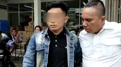 Pria ini Tepergok Curi Susu Formula di Minimarket Surabaya, Ngakunya untuk Anak