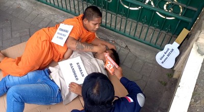 Rekonstruksi Kematian Pengamen di Tulungagung, Tersangka Peragakan 49 adegan
