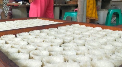 Berkah Ramadan, Produsen Rengginang di Jombang Full Senyum