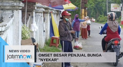 Omset besar penjual Bunga "Nyekar"