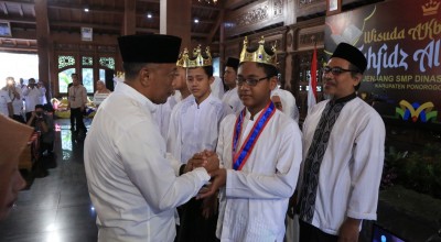 Pemkab Ponorogo Wisuda 1.858 Tahfidz Al-Quran, Kang Giri: Ini Mimpi Kami