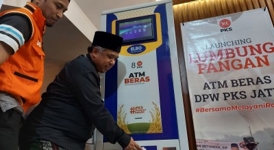 PKS Jatim Launching ATM Beras, Apa Itu?