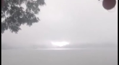 Subhanallah! Cahaya Terang Muncul saat Mendung Gelap, Disebut di Atas Telaga Ngebel