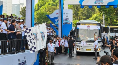 SIG Berangkatkan 600 Peserta Mudik Bersama BUMN 2023 ke Jateng dan Jatim
