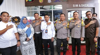 Surabaya Kini Punya Gerai SIM dan SKCK Satu-satunya di Pasar Tradisional
