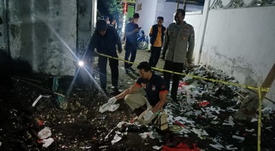 Tumpukan Sampah di Ponpes Kediri Meledak, 2 Santri Tergeletak