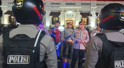 Polrestabes Surabaya Rutin Patroli Gabungan Jaga Ramadan Tetap Kondusif
