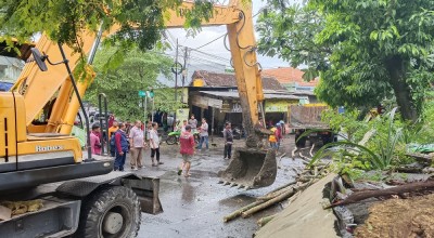 Rapat Tak Lazim di Sumenep hingga Mayat Wanita Mengambang
