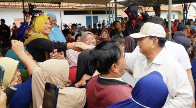 Mengejutkan! Warga Jatim Lebih Tertarik Prabowo Dibanding Ganjar
