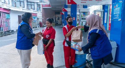 Cara Anak Perusahaan BUMN Sambut Hari Kartini di Surabaya